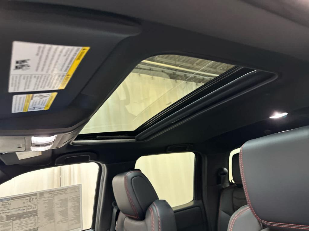 new 2025 Nissan Frontier car, priced at $48,571