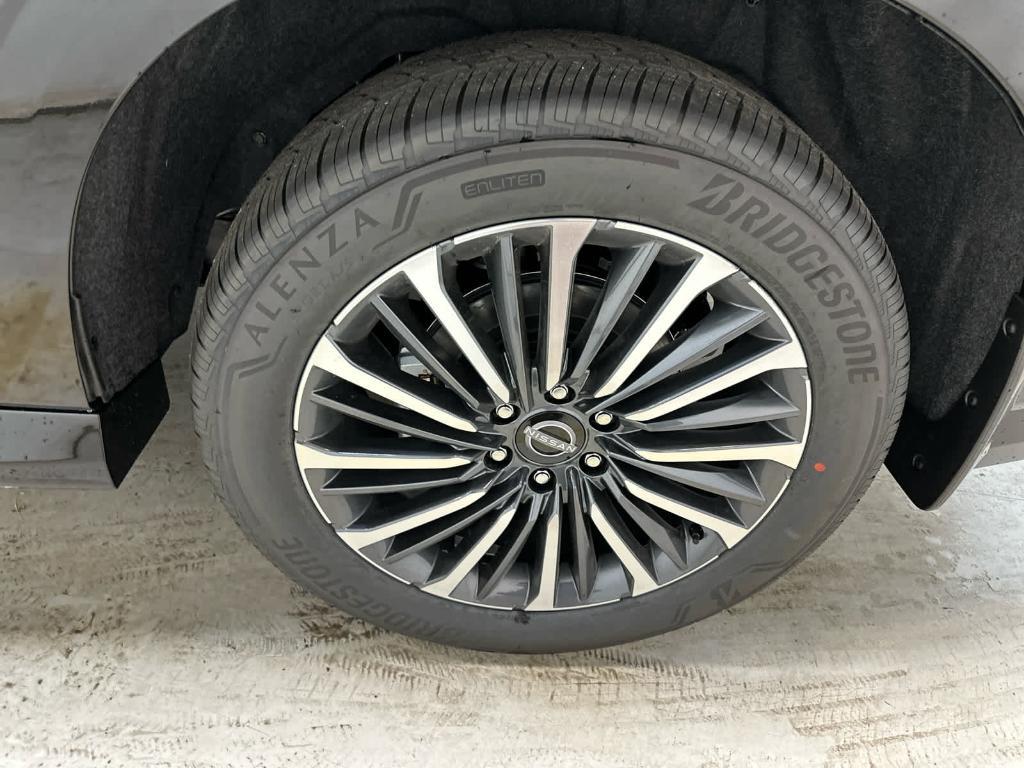 new 2025 Nissan Armada car, priced at $81,372
