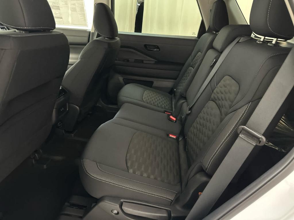 new 2025 Nissan Pathfinder car, priced at $42,284