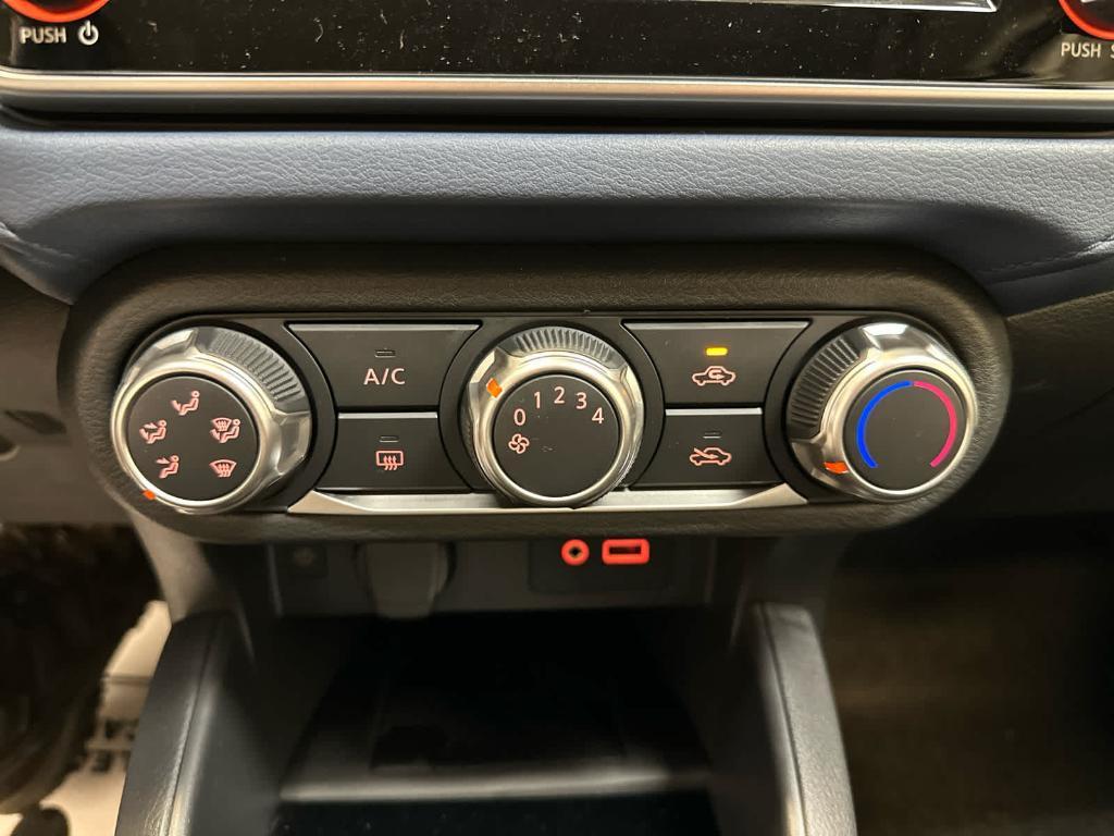 new 2025 Nissan Versa car, priced at $21,999