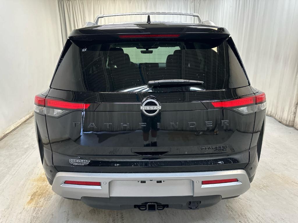 new 2025 Nissan Pathfinder car, priced at $51,058