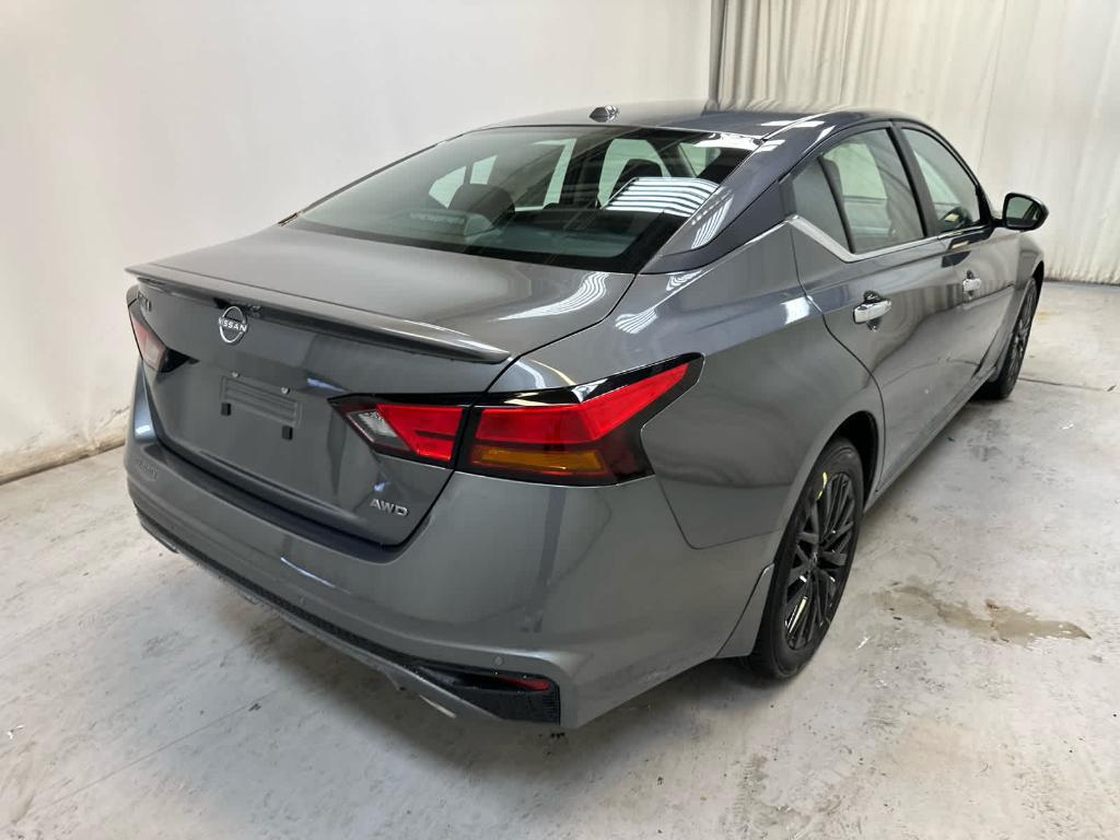 new 2025 Nissan Altima car, priced at $30,445