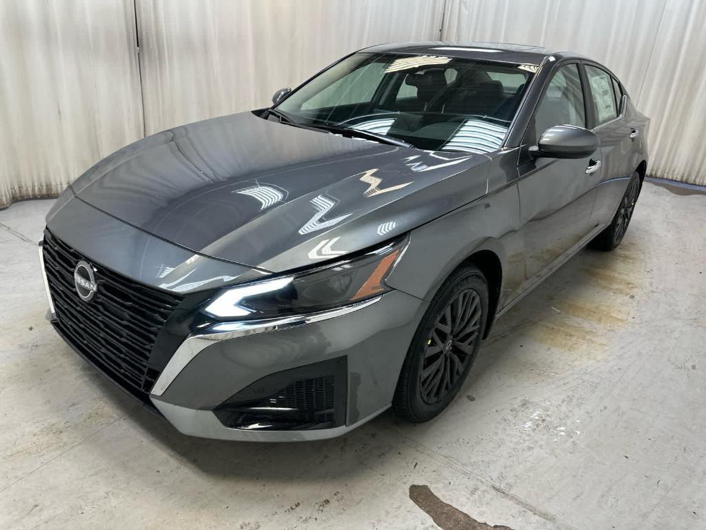 new 2025 Nissan Altima car, priced at $30,445