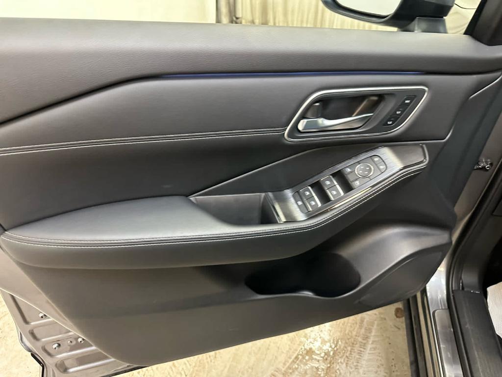 new 2025 Nissan Rogue car, priced at $42,775