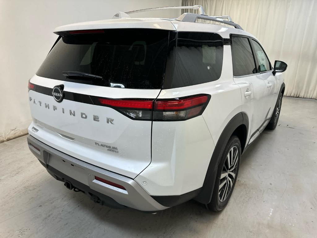 new 2025 Nissan Pathfinder car, priced at $51,022