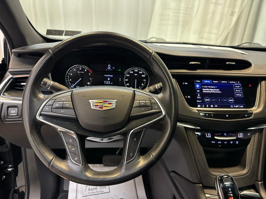 used 2020 Cadillac XT5 car, priced at $22,488