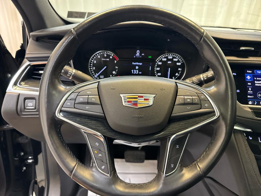used 2020 Cadillac XT5 car, priced at $22,488