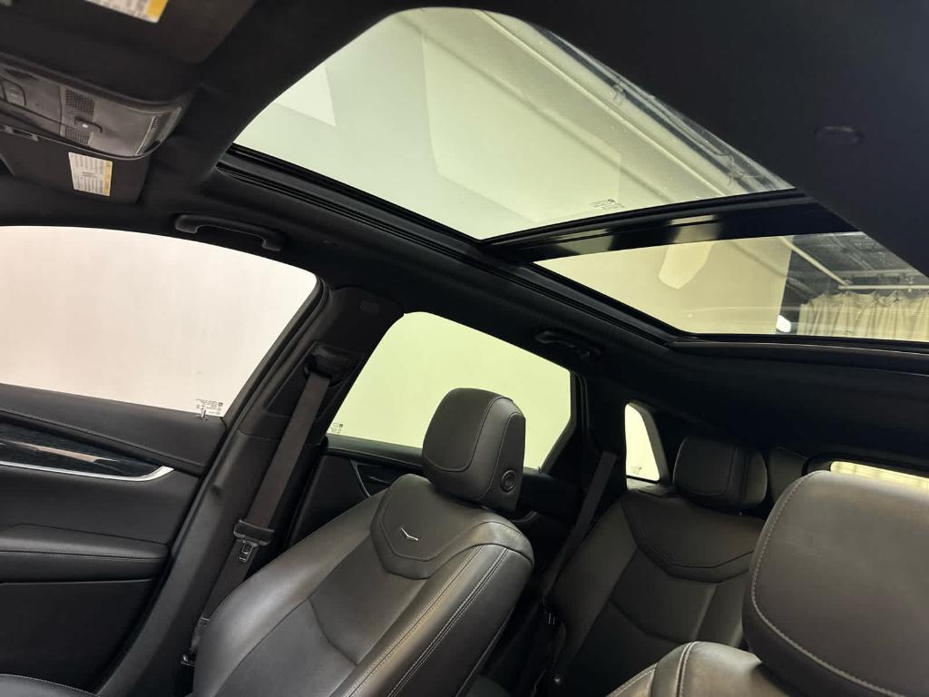 used 2020 Cadillac XT5 car, priced at $22,488