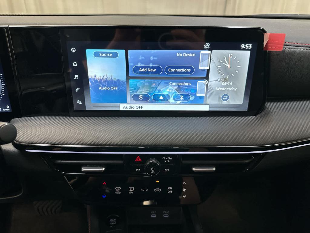 new 2025 Nissan Kicks car, priced at $30,760