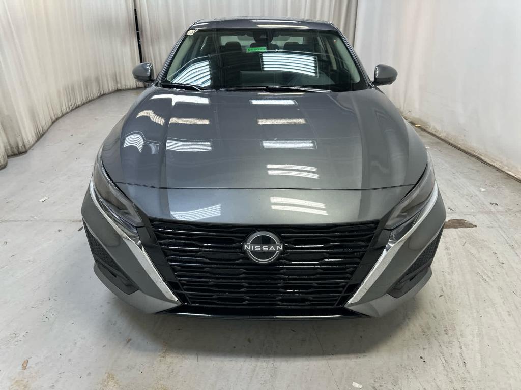 new 2025 Nissan Altima car, priced at $34,608