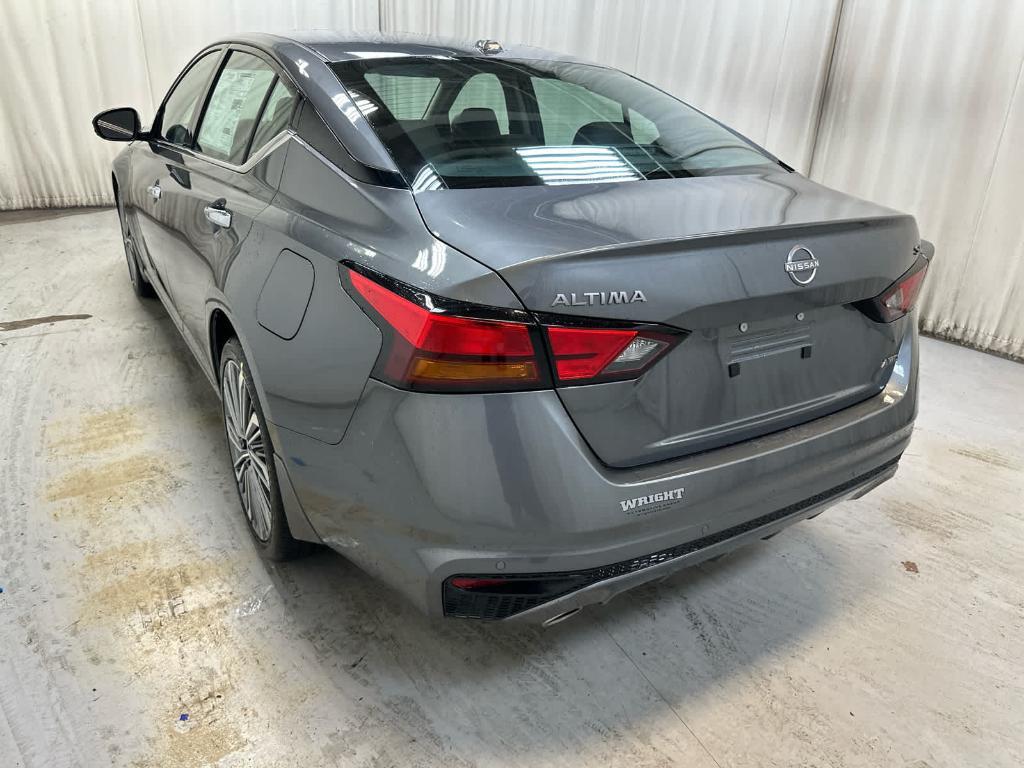 new 2025 Nissan Altima car, priced at $34,608