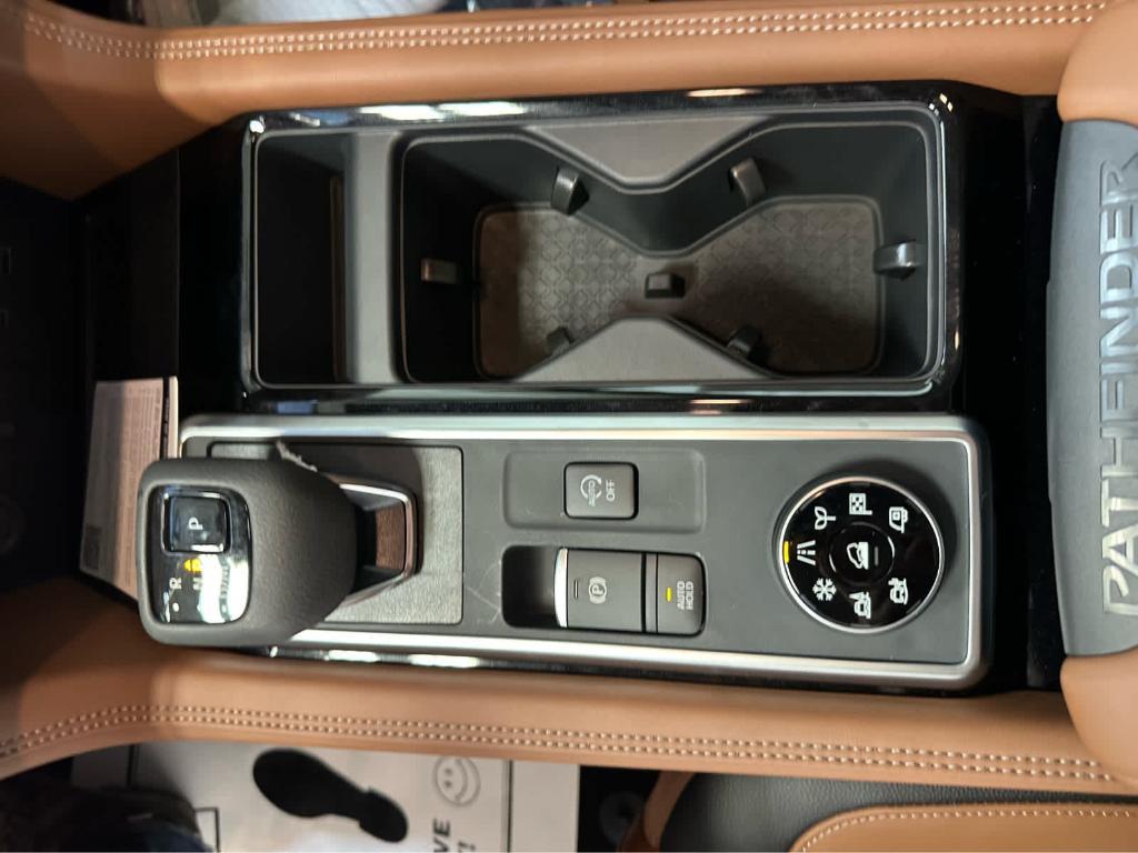 new 2025 Nissan Pathfinder car, priced at $54,010