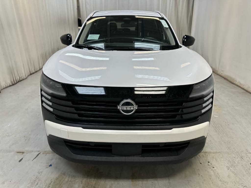new 2026 Nissan Kicks car, priced at $28,051