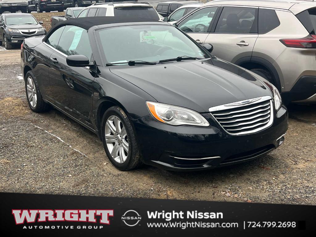 used 2012 Chrysler 200 car