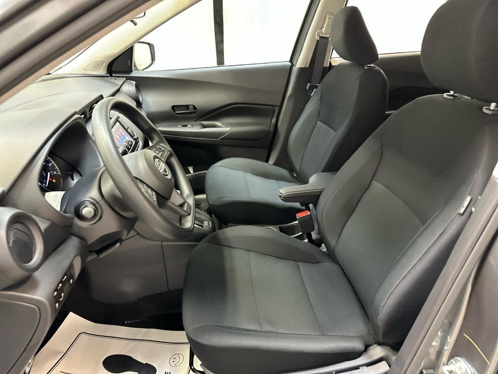 new 2025 Nissan Kicks car, priced at $23,760