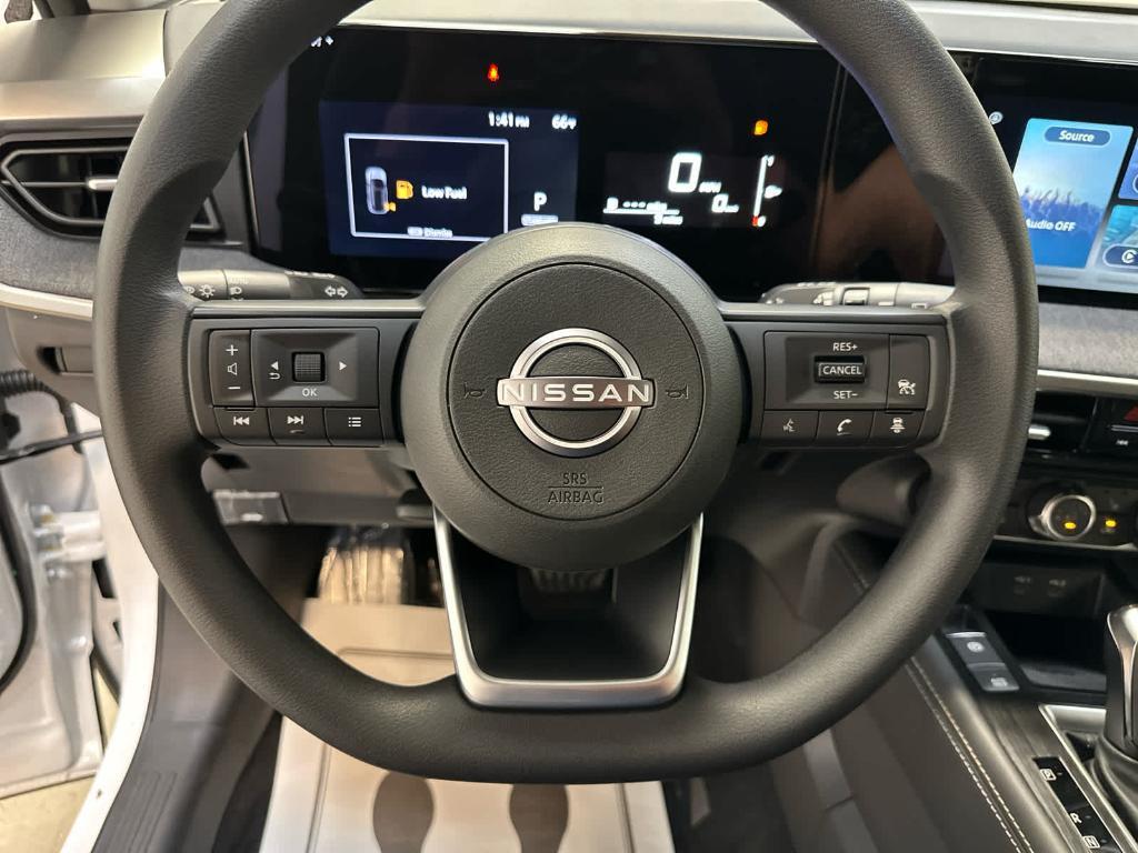 new 2025 Nissan Kicks car, priced at $27,705