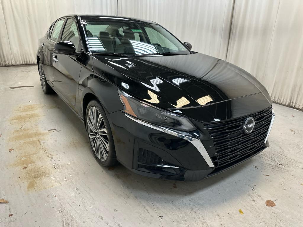 used 2024 Nissan Altima car, priced at $27,788