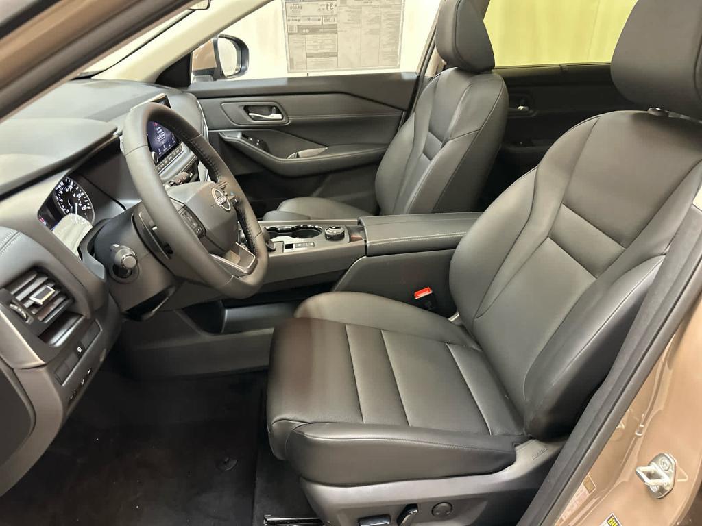 new 2025 Nissan Rogue car, priced at $37,065