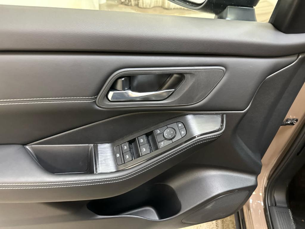 new 2025 Nissan Rogue car, priced at $37,065