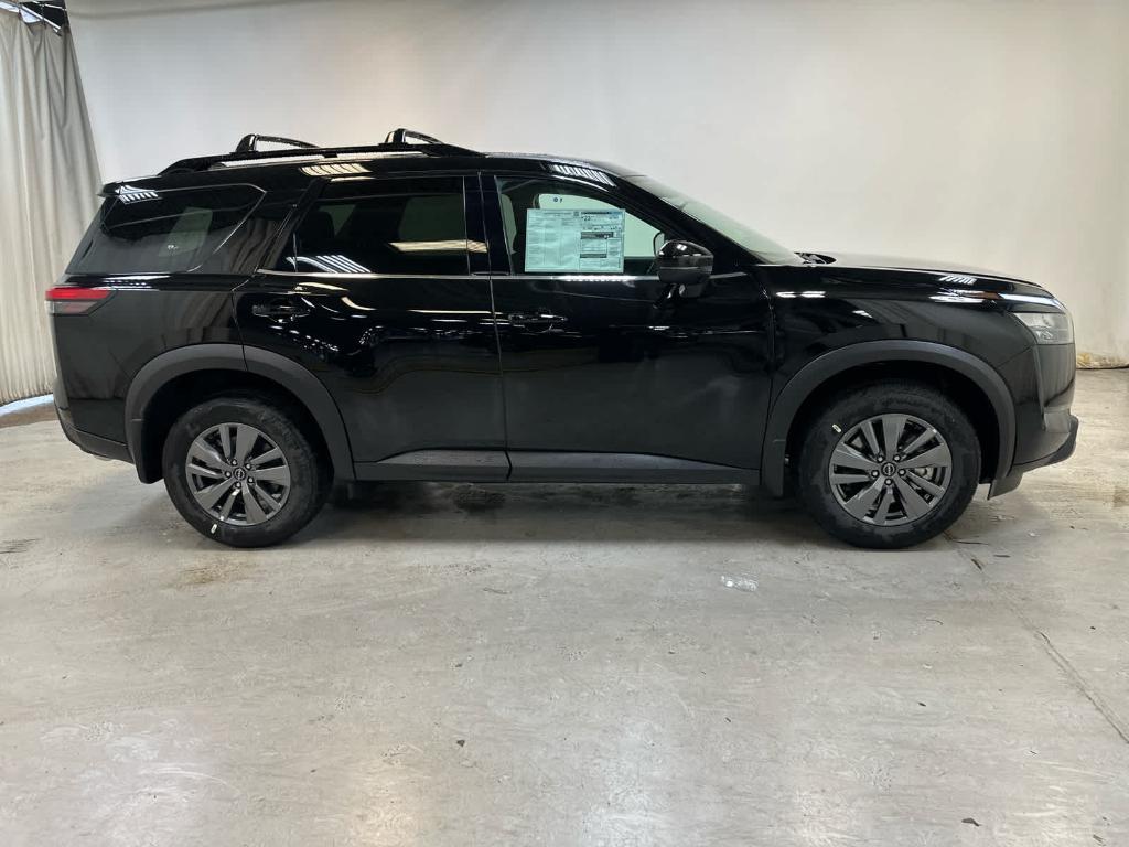 new 2025 Nissan Pathfinder car, priced at $41,387