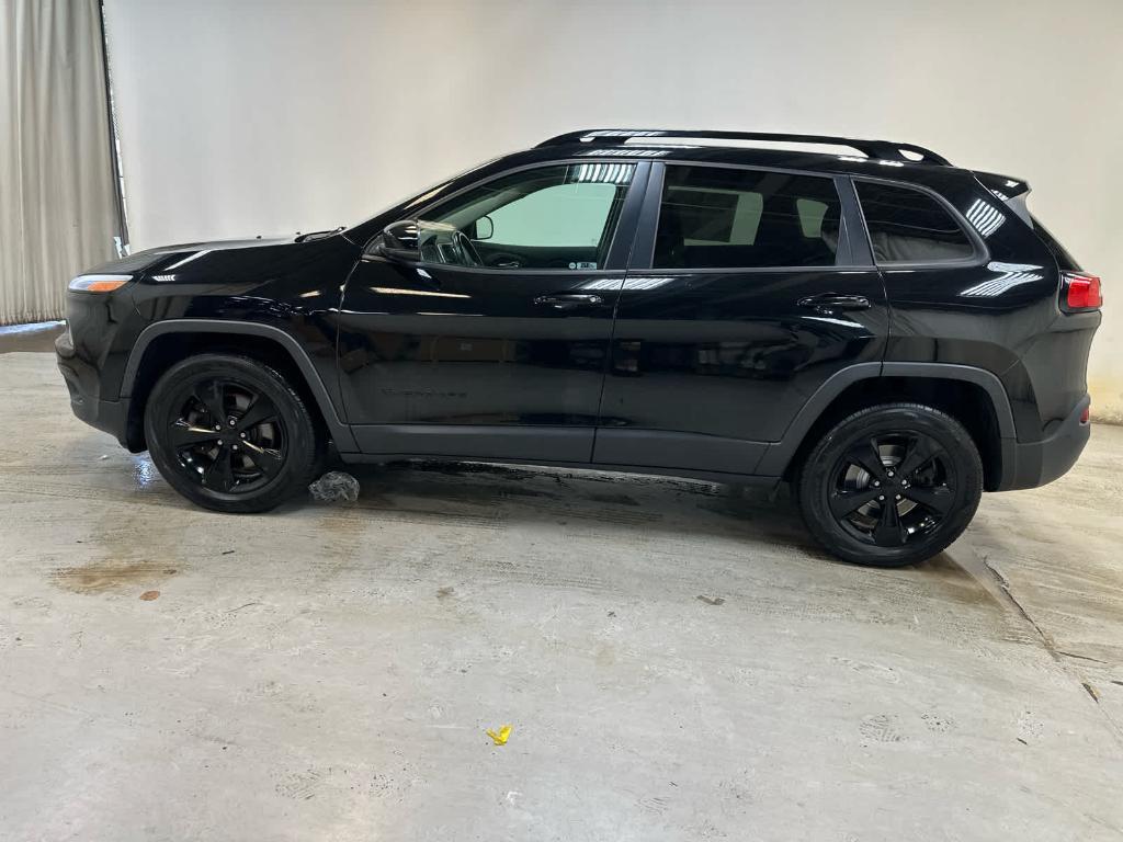 used 2018 Jeep Cherokee car, priced at $14,988