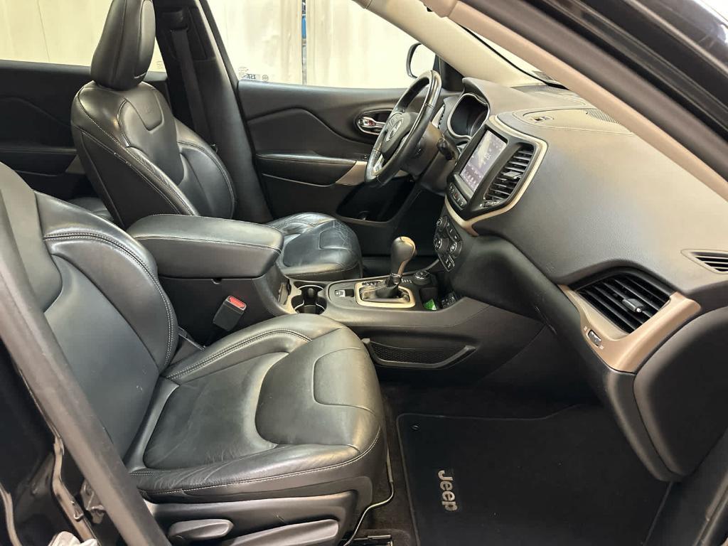 used 2018 Jeep Cherokee car, priced at $14,988