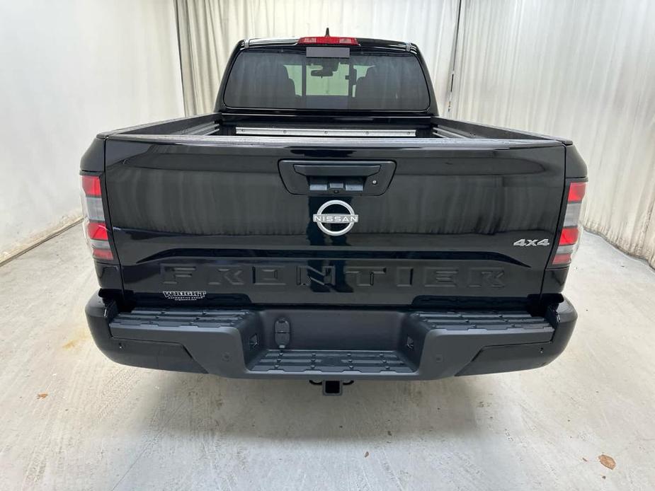 new 2025 Nissan Frontier car, priced at $43,105