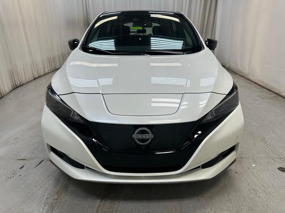 new 2025 Nissan Leaf car, priced at $37,550