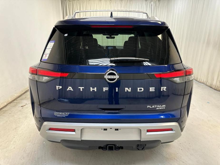 new 2024 Nissan Pathfinder car, priced at $51,098