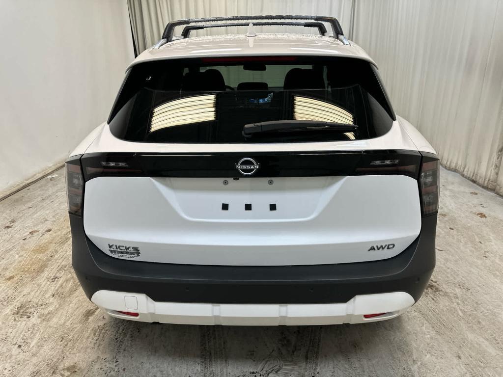 new 2025 Nissan Kicks car, priced at $29,535