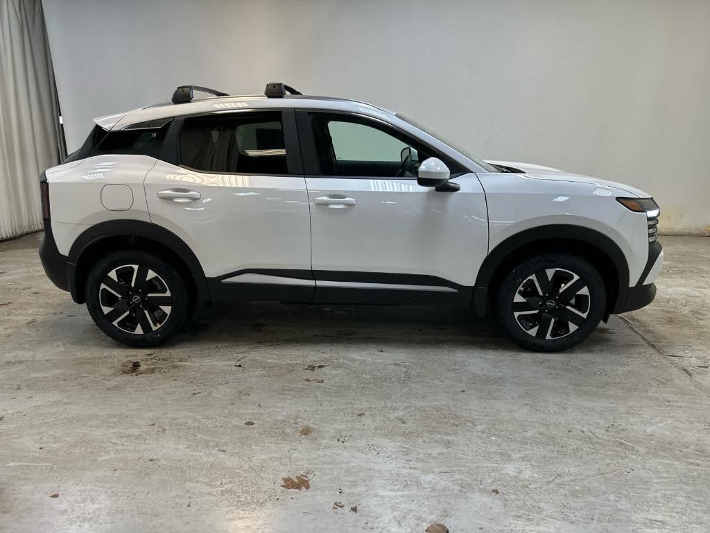 new 2025 Nissan Kicks car, priced at $29,535
