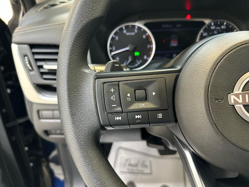 used 2024 Nissan Rogue car, priced at $27,989