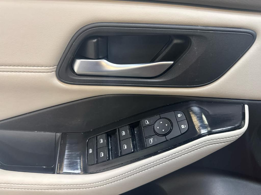 new 2025 Nissan Rogue car, priced at $37,065