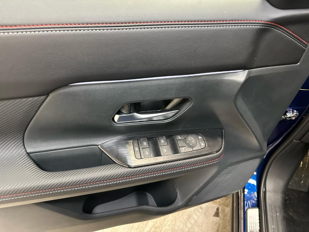 new 2025 Nissan Kicks car, priced at $32,945