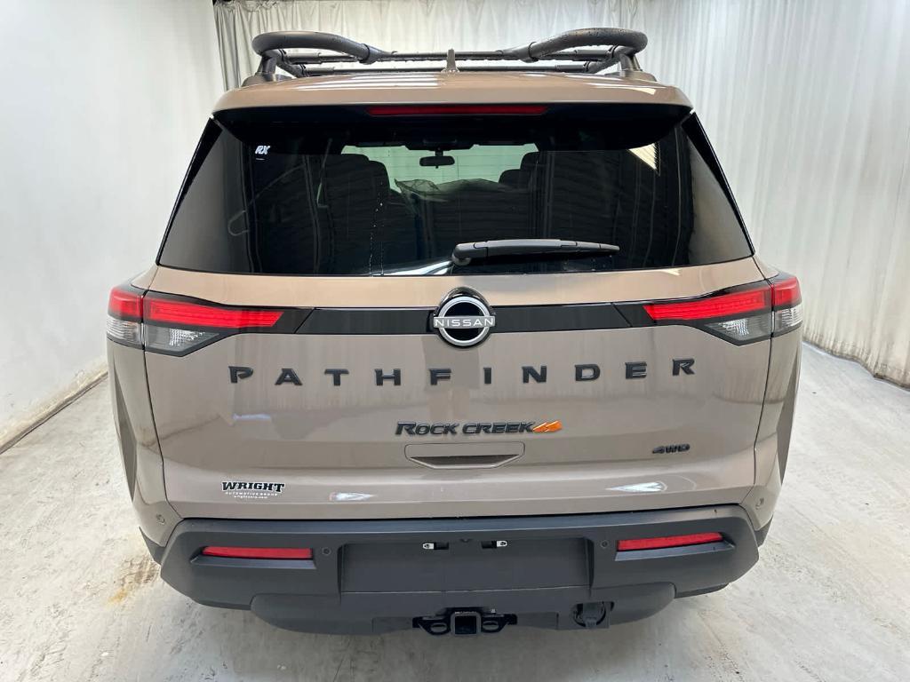 new 2024 Nissan Pathfinder car, priced at $43,375