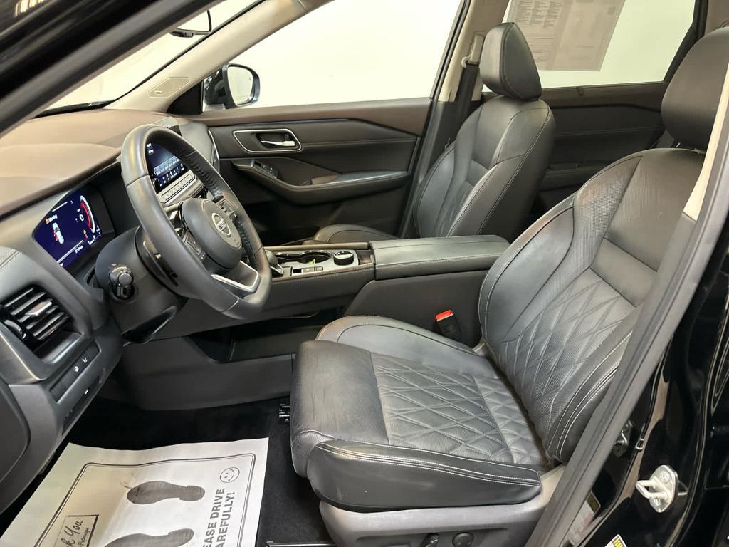 used 2021 Nissan Rogue car, priced at $28,288