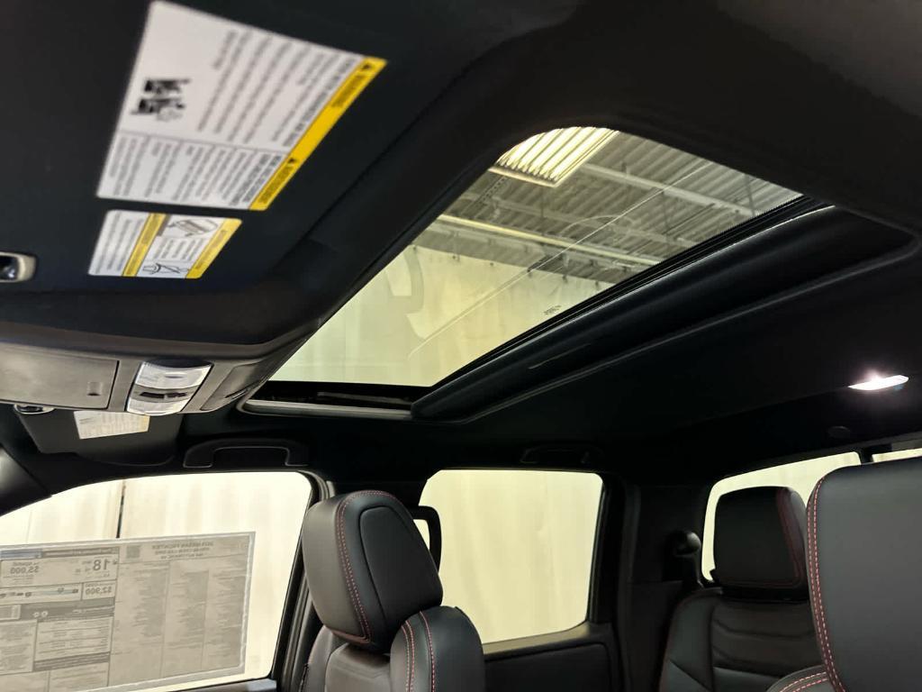 new 2025 Nissan Frontier car, priced at $48,969