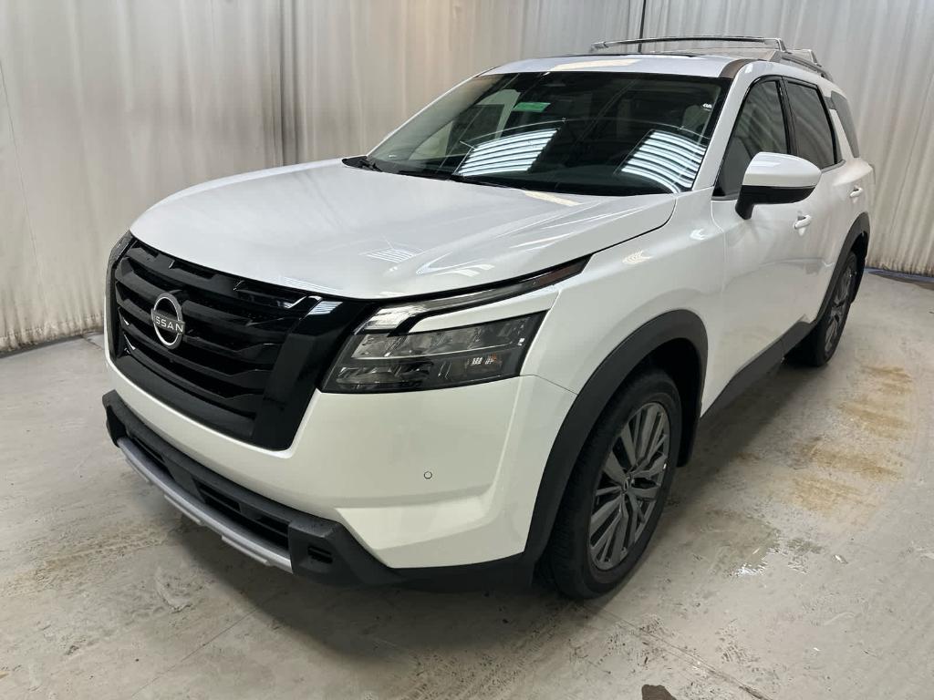 new 2025 Nissan Pathfinder car, priced at $47,878