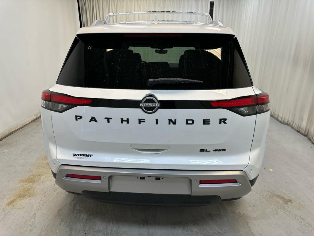 new 2025 Nissan Pathfinder car, priced at $44,913