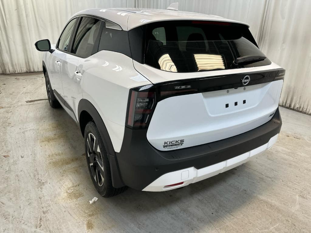 new 2025 Nissan Kicks car, priced at $27,180