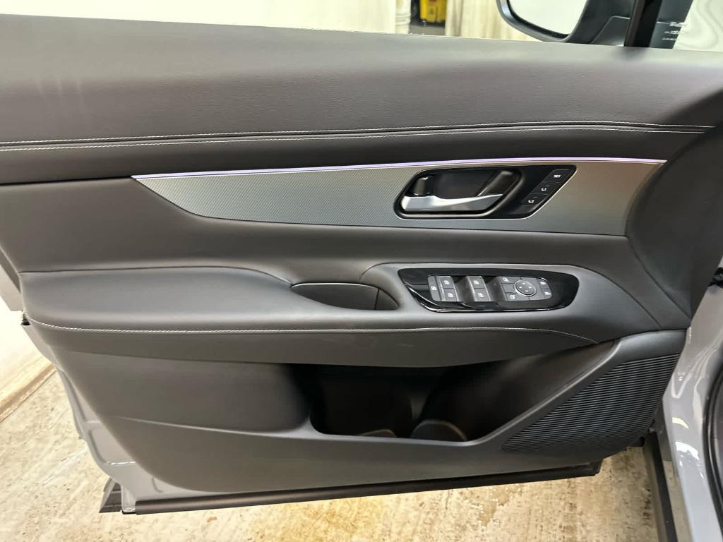 new 2025 Nissan Murano car, priced at $49,820