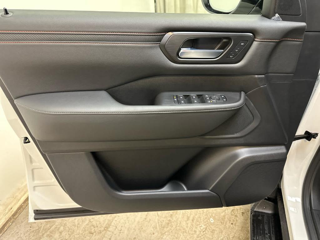 new 2025 Nissan Armada car, priced at $77,660