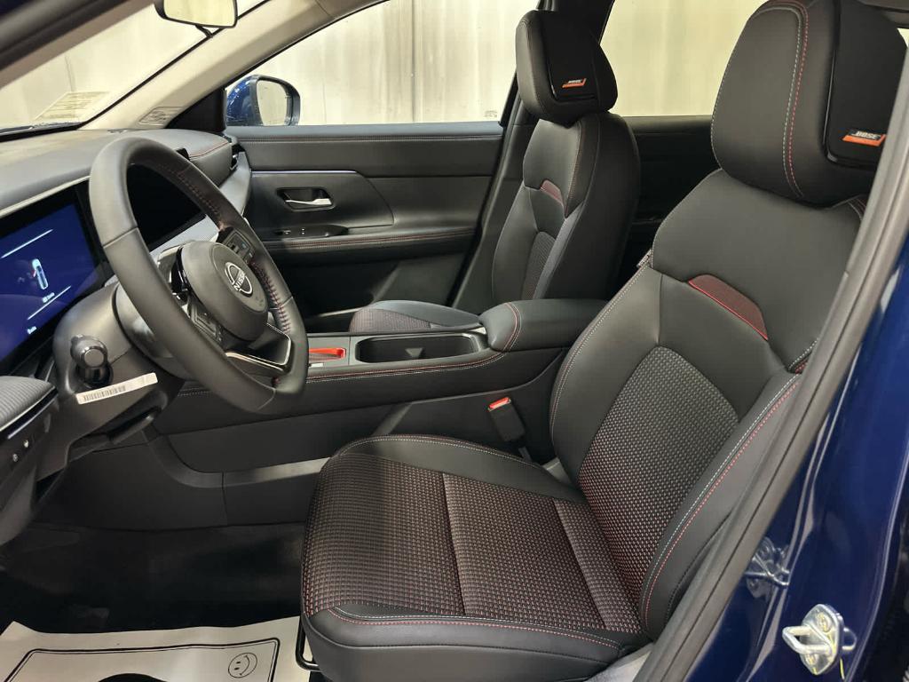 new 2025 Nissan Kicks car, priced at $30,778