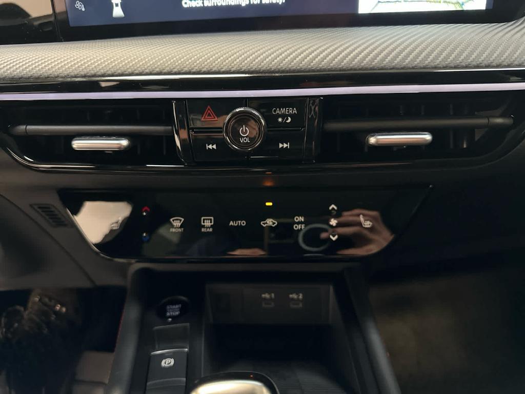 new 2025 Nissan Kicks car, priced at $30,778
