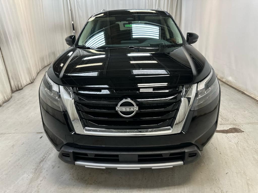 new 2025 Nissan Pathfinder car, priced at $50,504