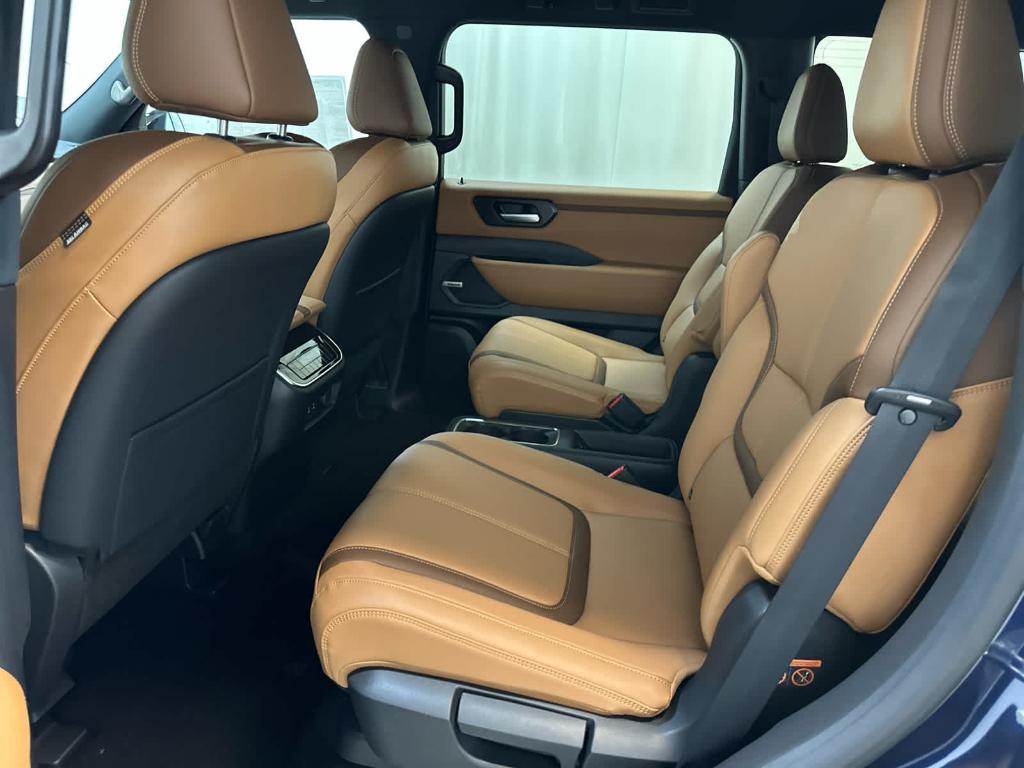 new 2025 Nissan Armada car, priced at $69,680