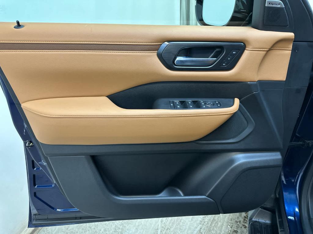 new 2025 Nissan Armada car, priced at $69,680