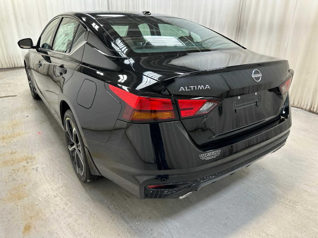 new 2025 Nissan Altima car, priced at $30,684