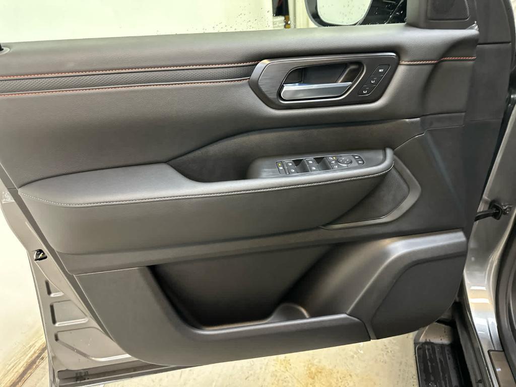 new 2025 Nissan Armada car, priced at $81,765