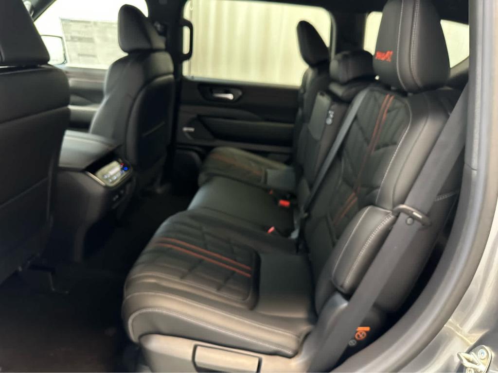 new 2025 Nissan Armada car, priced at $81,765